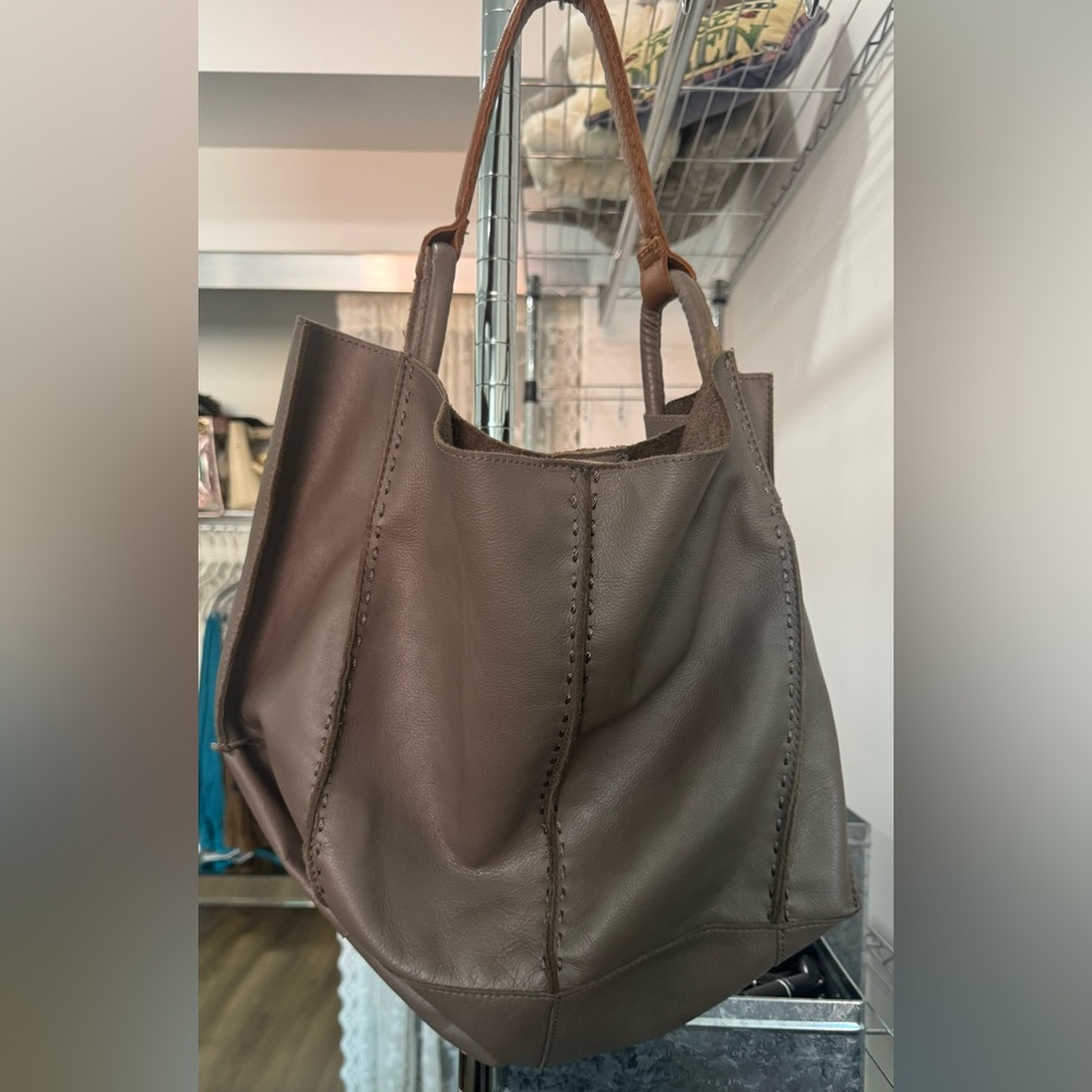 The Sak Large Los Feliz Leather Tote